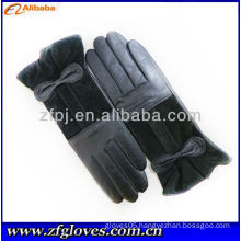 2013 high quality lady's wearing leather flower glove